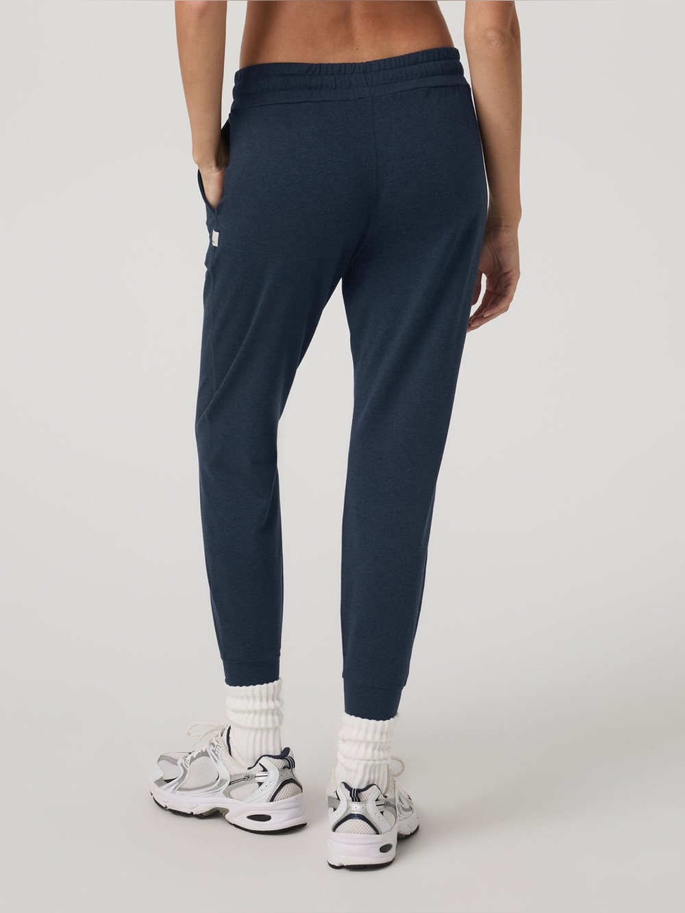 Vuori Performance Jogger Women’s Size XL - Picture 2 of 5